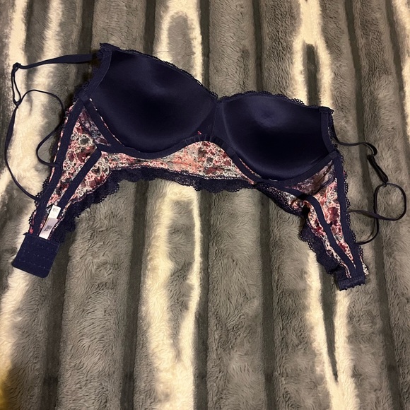 This is a push up bra by rue 21. - Picture 2 of 4
